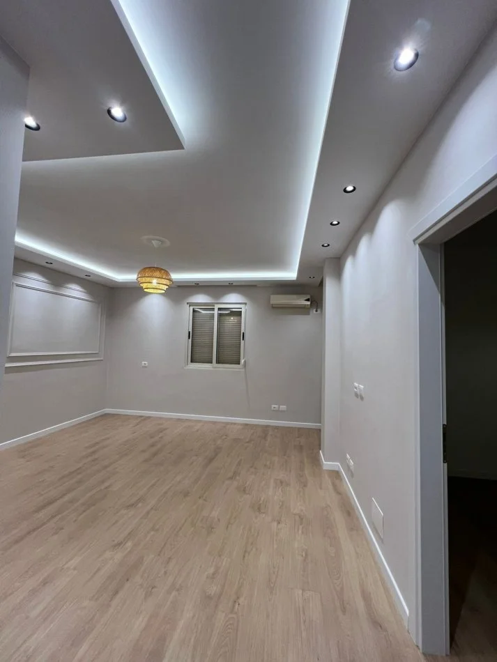 Durres, shitet apartament 2+1+Ballkon Kati 2, 93 m² 120.000 €
