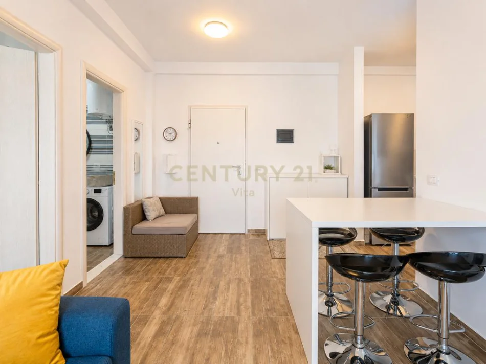 Durres, shitet apartament 2+1+Ballkon Kati 3, 75 m² 185.000 € (Gjiri Lalzit)
