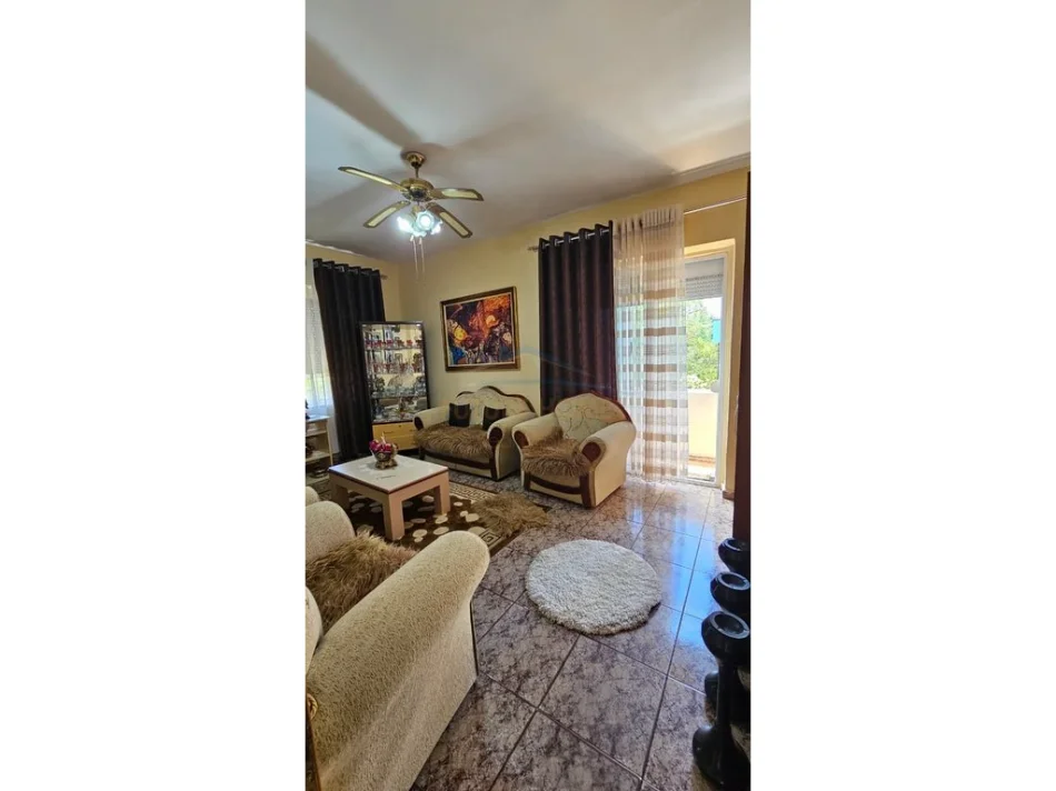 Durres, shitet apartament 2+1 Kati 1, 64 m² 97.000 € (Shkolla Eftali Koci , Durres)