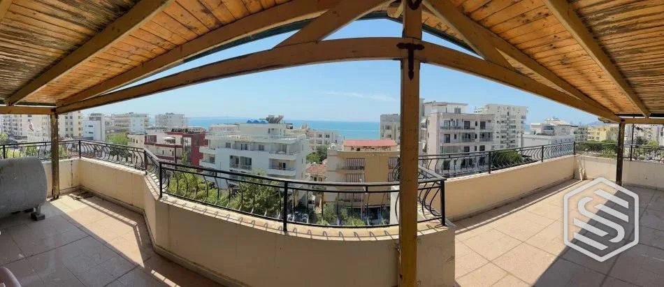 Durres, shitet apartament ne plazh 2+1+Ballkon , 115 m²