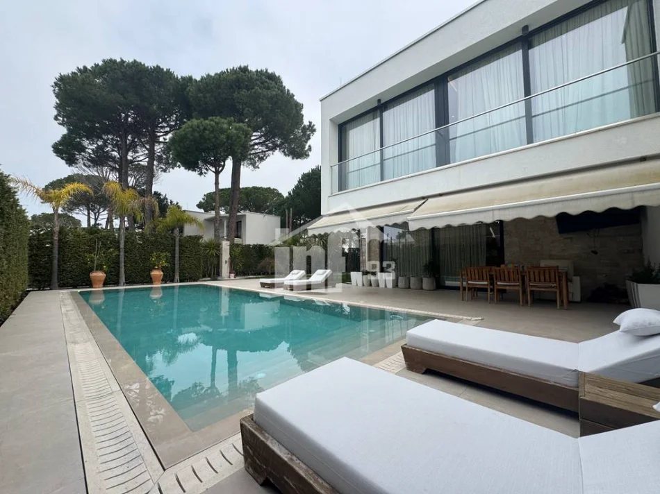 Gjiri Lalezit | Hamallaj, shitet Vile 2 Katshe , 177 m² 990.000 € ('SAN PIETRO' HOTEL &RESIDENCES)