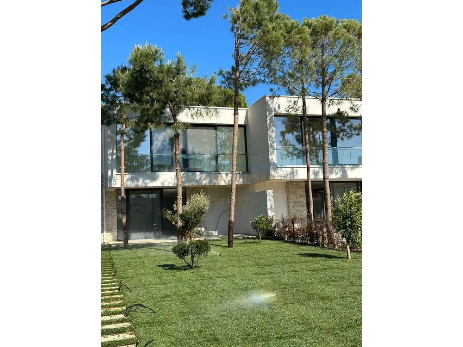 Gjiri Lalezit | Hamallaj, shitet Vile 2 Katshe , 178 m² 850.000 € (