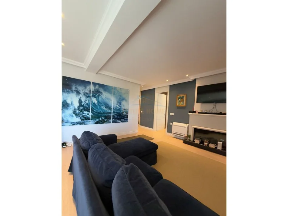 Gjiri Lalezit | Hamallaj, shitet apartament+verande | Penthouse 3+1 , 500.000 € (Valamar, Durres)