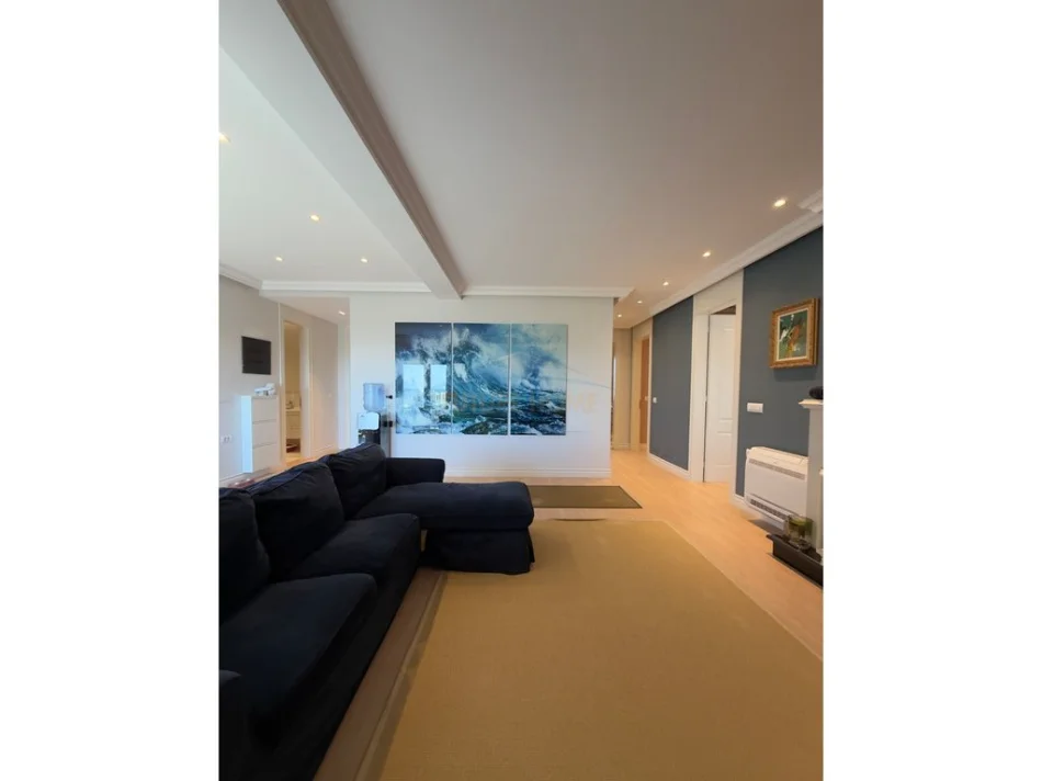 Gjiri Lalezit | Hamallaj, shitet apartament+verande | Penthouse 3+1+Aneks+Ballkon Kati 3, 127 m² 500.000 € (Valamar)