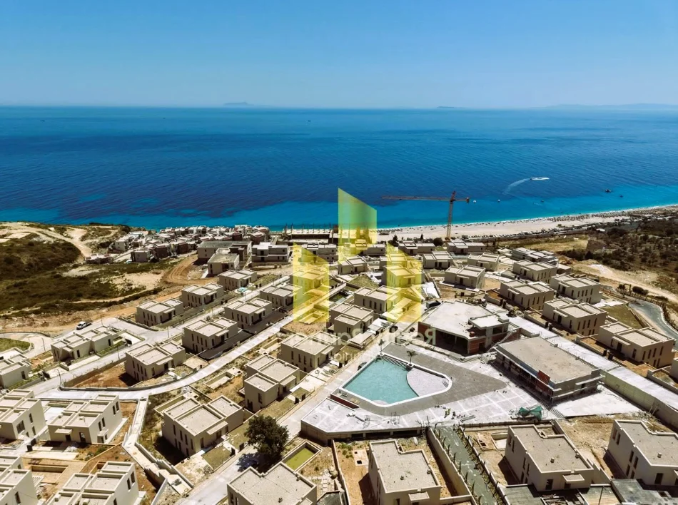 Himare, shitet Vile Vile 3 Katshe , 990 m² 1.400.000 € (Palase)
