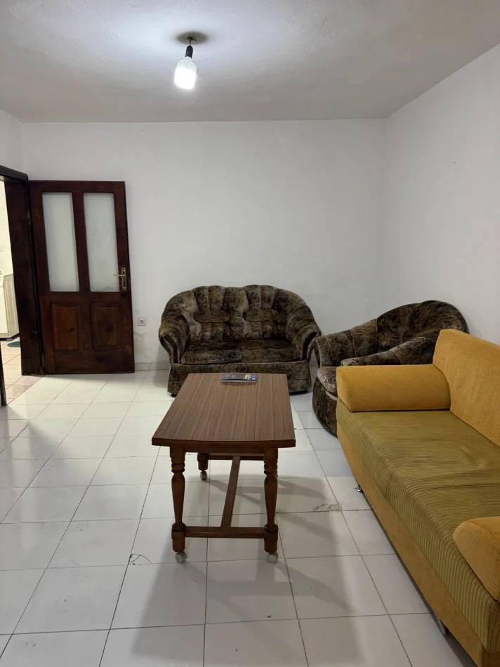 Jepet me qira apartament 2+1 sheshi willson 45.000 leke