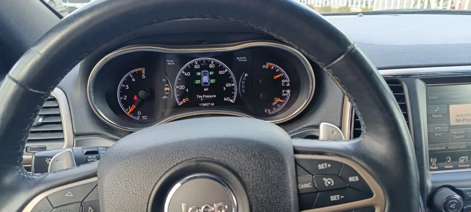 Jeep Grand Cherokee Limited edition 3.0L Nafte 120km nderrohet me 7vendeshe