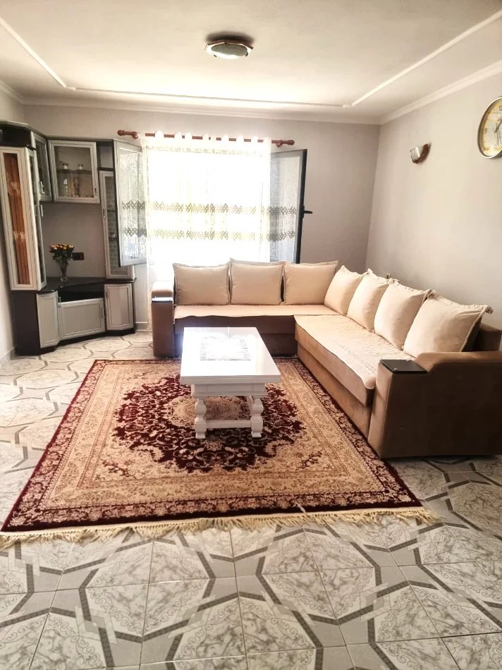 🏠 Jepet hyrje me qera 1+1+Parkim te Ali Demi📍500€/muaj