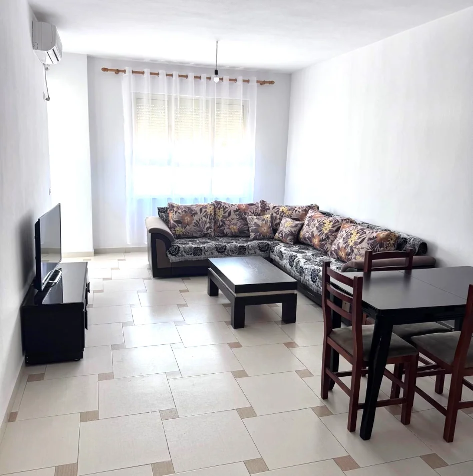 ✅ Jepet me Qera Apartament 2+1 në Yzberisht,  📍 Pranë Spitalit Amerikan 3, afër KMY