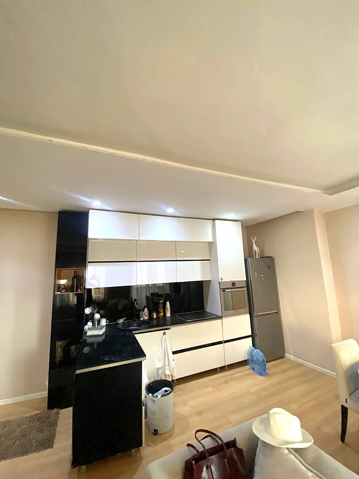 Jepet me Qera Super Apartament 2+1 Fillim te Don Bosko ---- 550 € (Don Bosko)