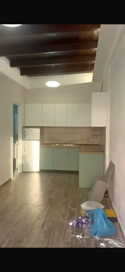 Jepet me qera apartament 1+1 tek Qytet Studenti, 450 Euro