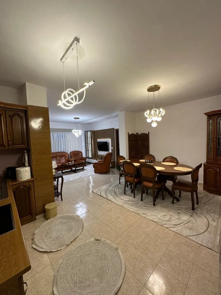 ✅ Jepet me qera apartament 2+1+2 Ballkone ne Laprake te Rruga Dritan Hoxha 💰600 euro ose 550 euro per ciftet