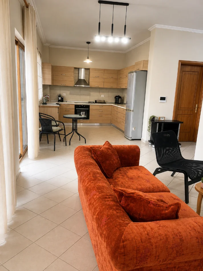 🏡 Jepet me qera hyrje 2+1 – 650 € | Kodra e Diellit