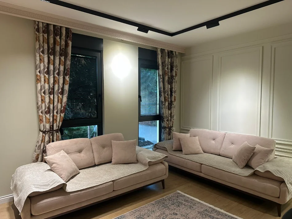 Korce, shes apartament 1+1 Kati 2, 90.000 €