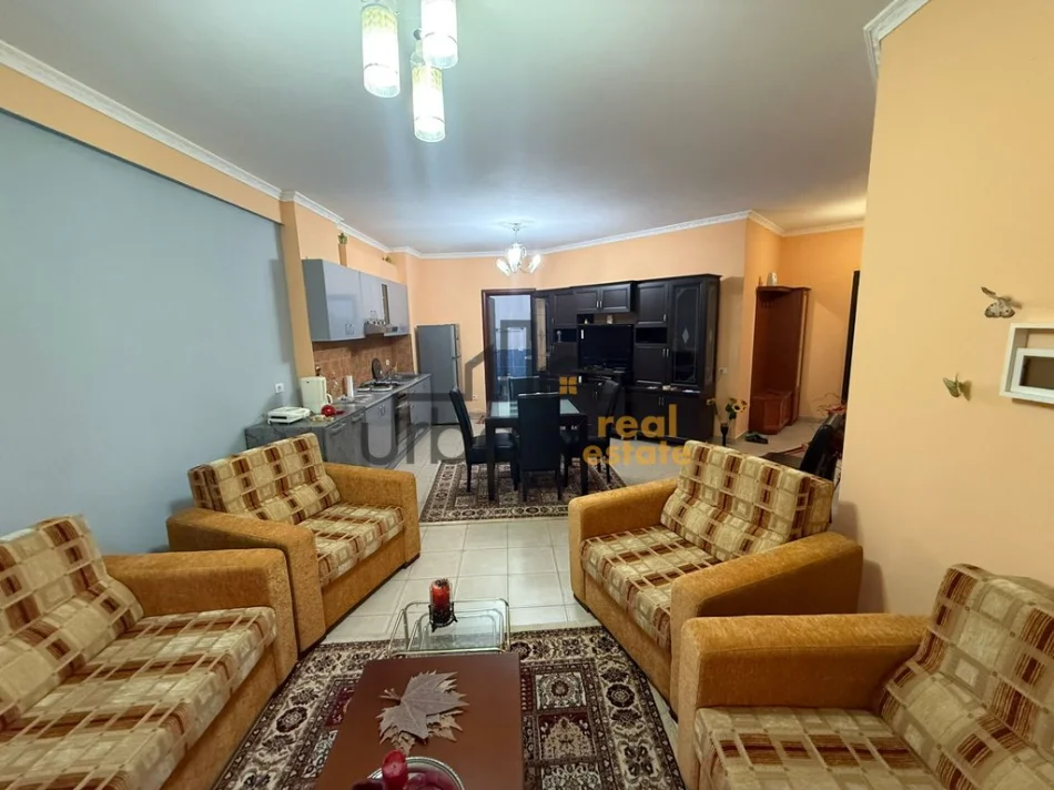 Qera, Apartament 1+1, Astir, Tiranë - 40.000 Leke | 80 m²