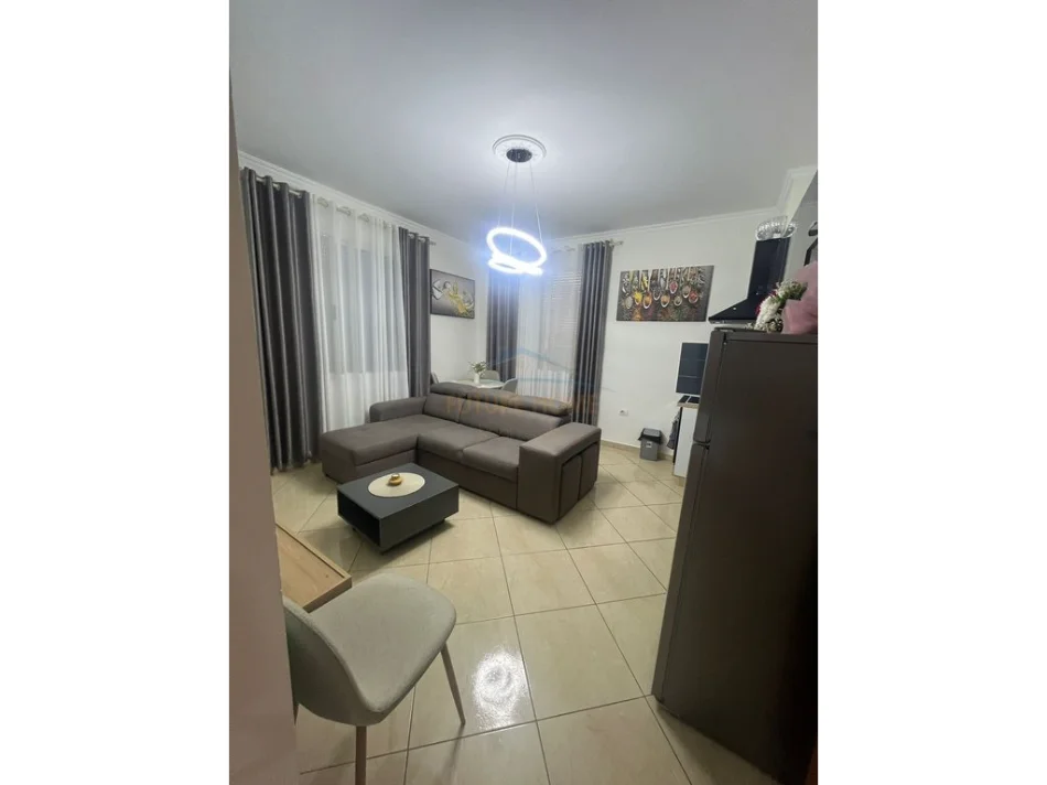 Qera, Apartament 1+1, Fresku, Tirane 420 €,PRM56883