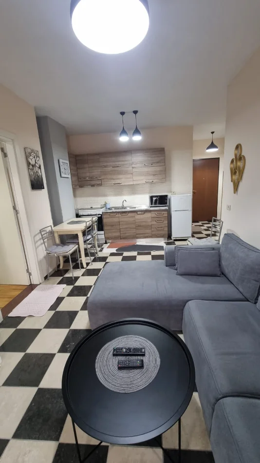 Qira, Shkoder, apartament 2+1+Ballkon Kati 5, 80 m² 500 € (Rr. Tafilicve)