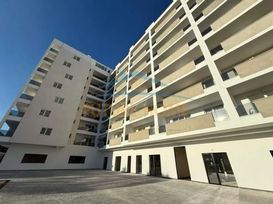 Shitet apartament 1+1 , bonita 2 , rruga viena, golem