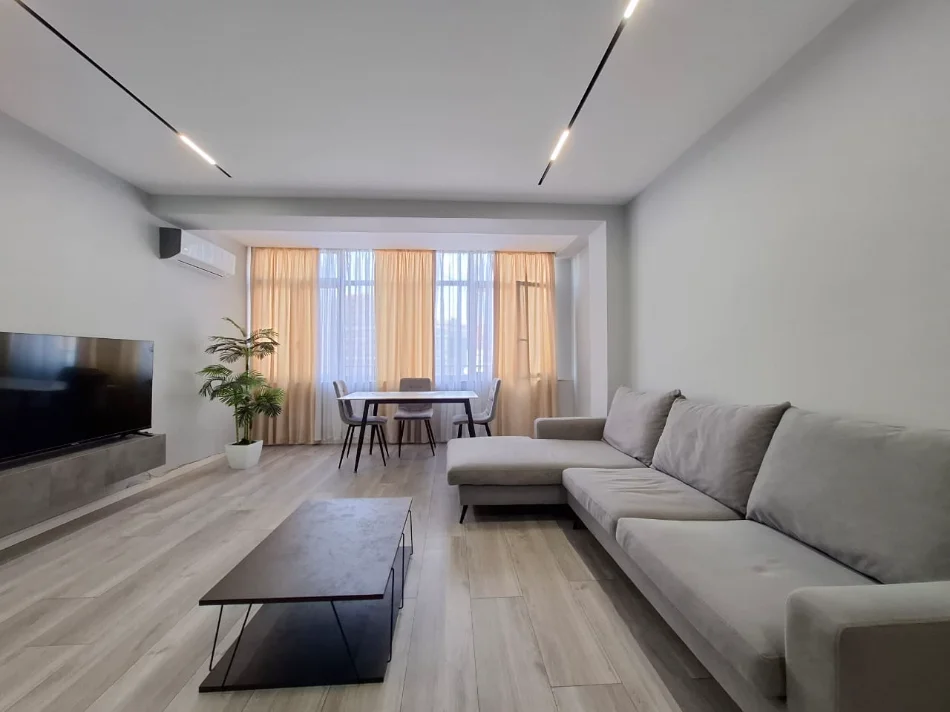 SHITET; Apartament 2+1 / 105 m2 ( 📍21 Dhjetori / Sa fillon rr Frosina plaku ) ✨️  investuar para 7 muaj( shitet si në foto) 250.000€ 🔥
