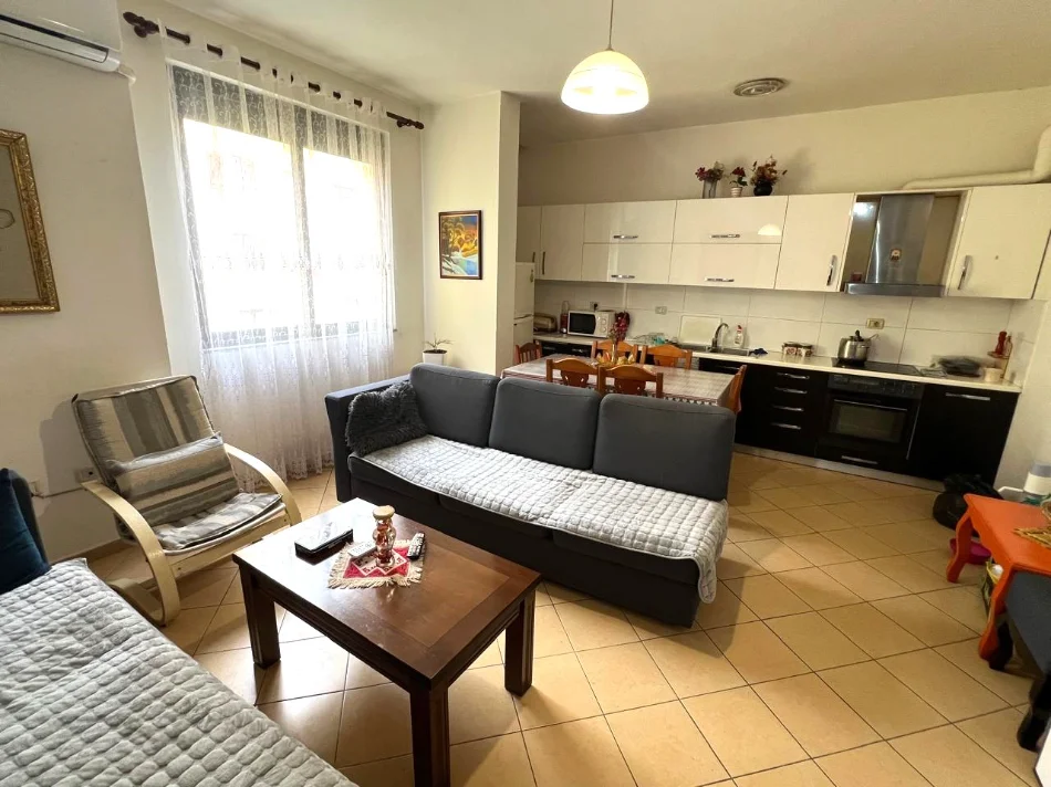 SHITET OKAZION  Eksluzive nga RFS REAL ESTAT E --Shitet apartament 3+1, 143 milion leke  ne YZBERISHT