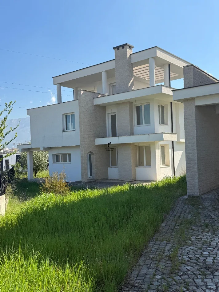 Shitet vile 4 kateshe mjull-bathore 670.000 euro fh-75842