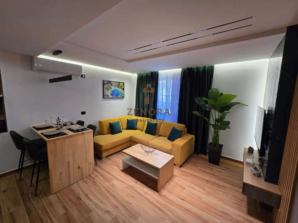Sarande, shitet apartament 1+1+Ballkon , 58 m² 175.000 € (Rruga Adem Sheme)