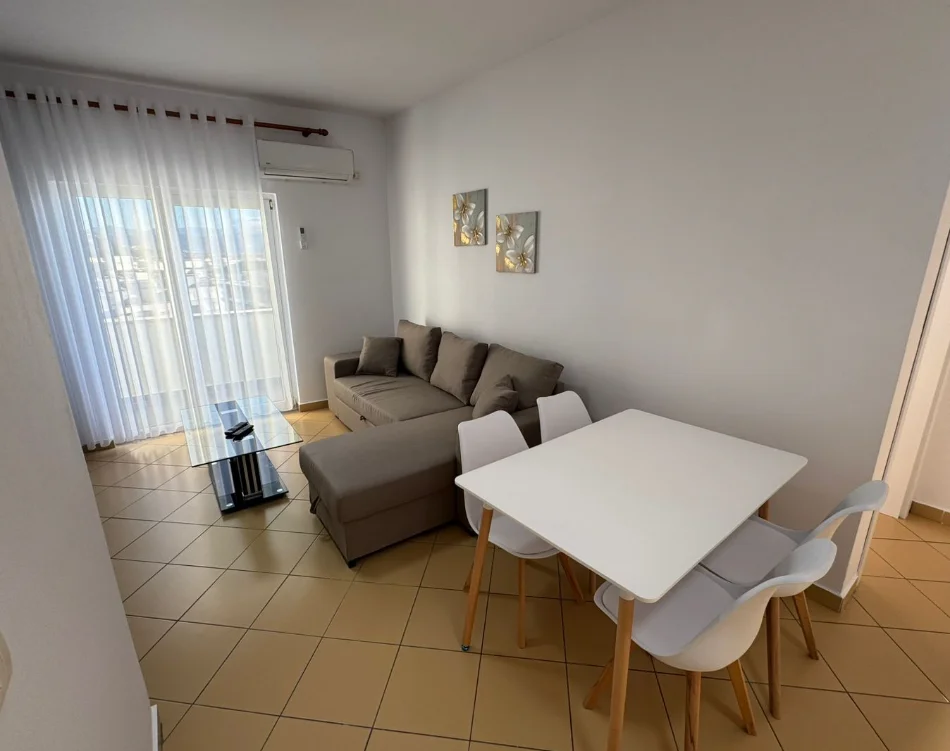 Shengjin, shitet apartament 1+1+Ballkon , 69 m² 100.000 €