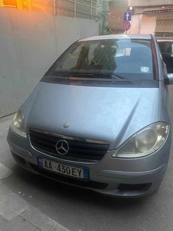 Shes Benz A class 180cdi Nafte, blu e hapur manuale Kondicioner 250.000 km 1450 €