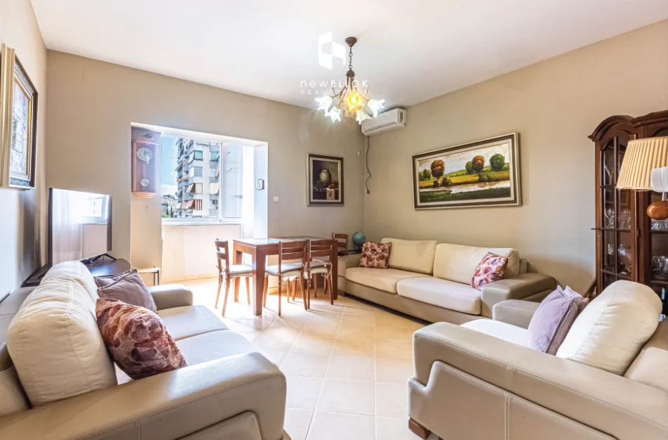 🌟 Shitet : 2+1 në Zemër të Tiranës (📍Sheshi Skëndërbe – Rr. Fortuzi ) 71.25m² NETO 🔥174,000€ 🔥 Kati 4 Planimetri Perfekte --