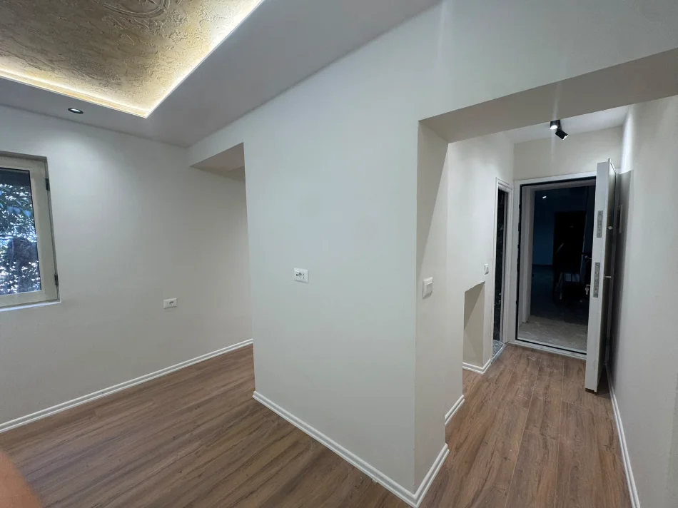 Shitet, Garsoniere, Pranë Harry Fultz, Tiranë - 110000€ | 34 m²