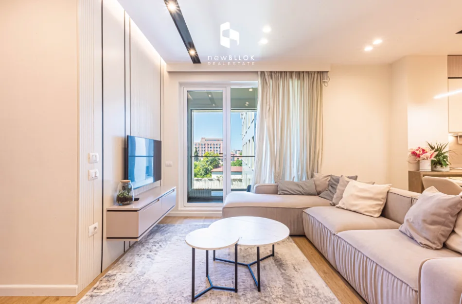 Shitet MAGIC ✨️ 2+1+2wc & 1 Ballkon (📍Stacioni Trenit - Residenca Siri )P.2023, Luxury, 102.5m² Mbi 35K Investim 275,000€ 💥