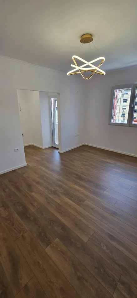 Shitet  apartament 1+1+Ballkon Kati 3, 59 m² 140.000 € (Ndre Mjeda)
