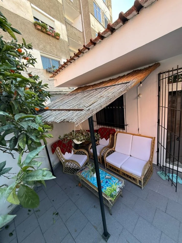 Shqiperi, jepet me qera Vile Vile 1 Katshe Kati 0, 50 m² 55.000 €