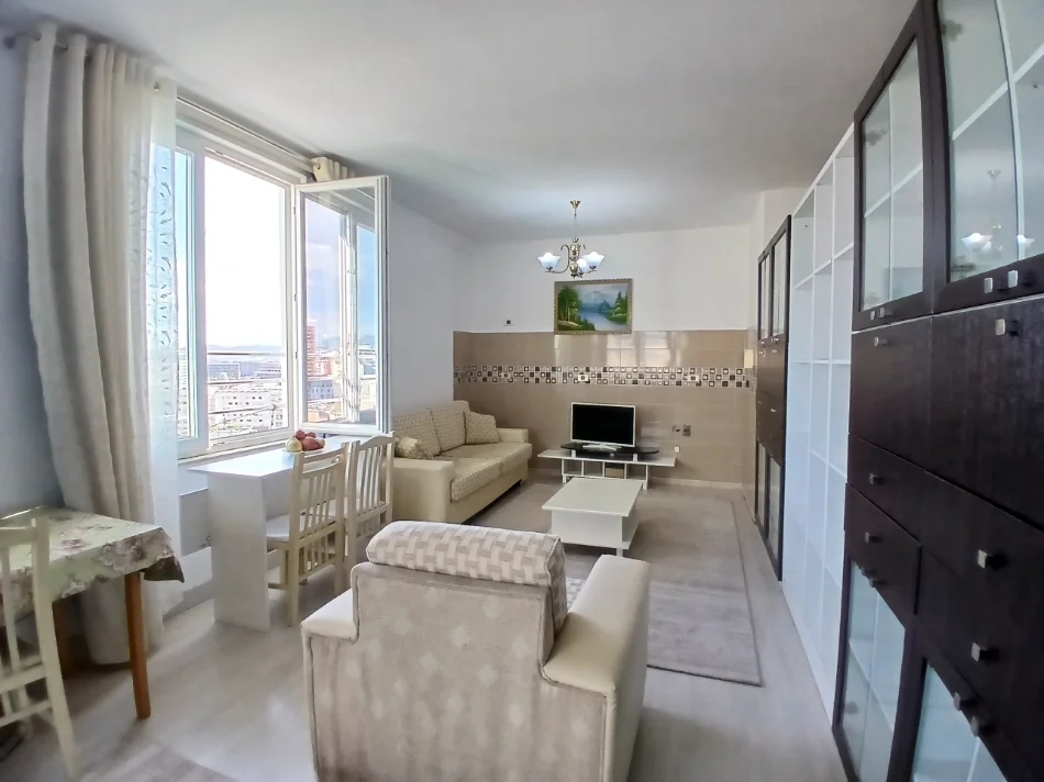 Shqiperi, jepet me qera apartament 1+1 , 50 m² 430 € (Ring center)