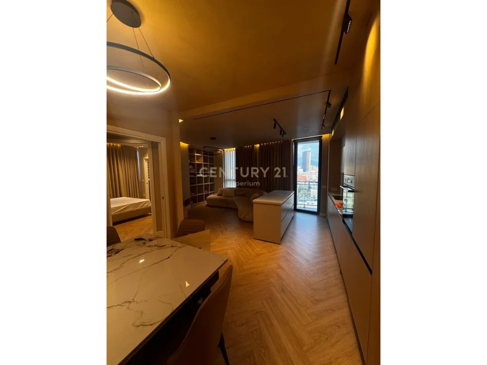 Shqiperi, jepet me qera apartament 2+1 Kati 8, 104 m² 1.500 € (mine peza)