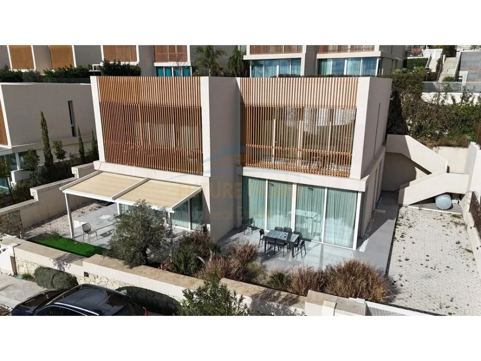 Shqiperi, shitet Vile 2 Katshe Kati 0, 238 m² 1.300.000 € (Green Coast 1, Palase.)