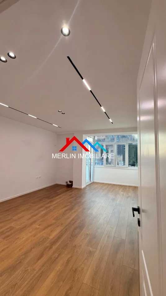 Shqiperi, shitet apartament 1+1+Ballkon Kati 4, 60 m² 155.000 € (21 DHJETORI,RRUGA MUHAMET GJOLLESHA)