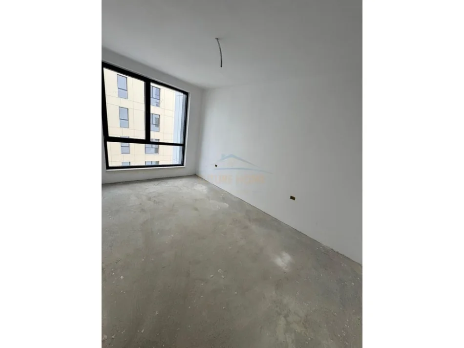 Shqiperi, shitet apartament 1+1 Kati 4, 75 m² 150.000 € (Jordan Misja)