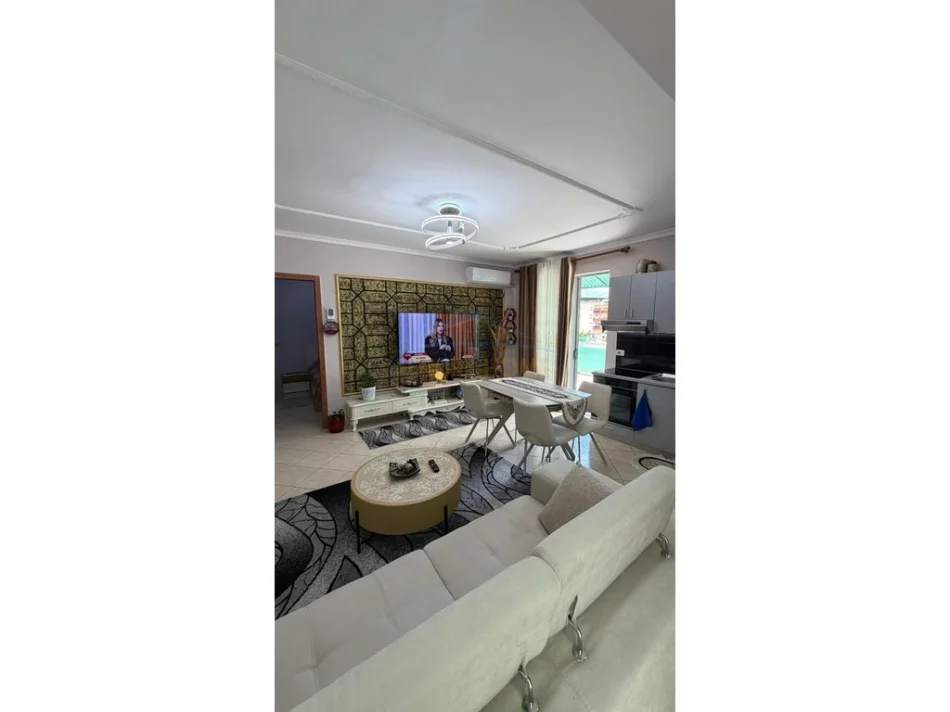 Shqiperi, shitet apartament 2+1 Kati 5, 144 m² 167.000 € (Rruga Muhamed Deliu)