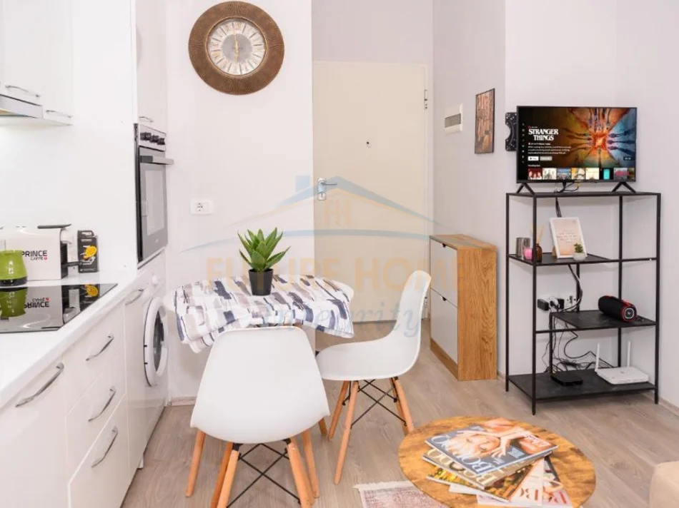 Shqiperi, shitet garsonier Kati 3, 32 m² 73.000 € (Kompleksi Mangalem, Tiranë)