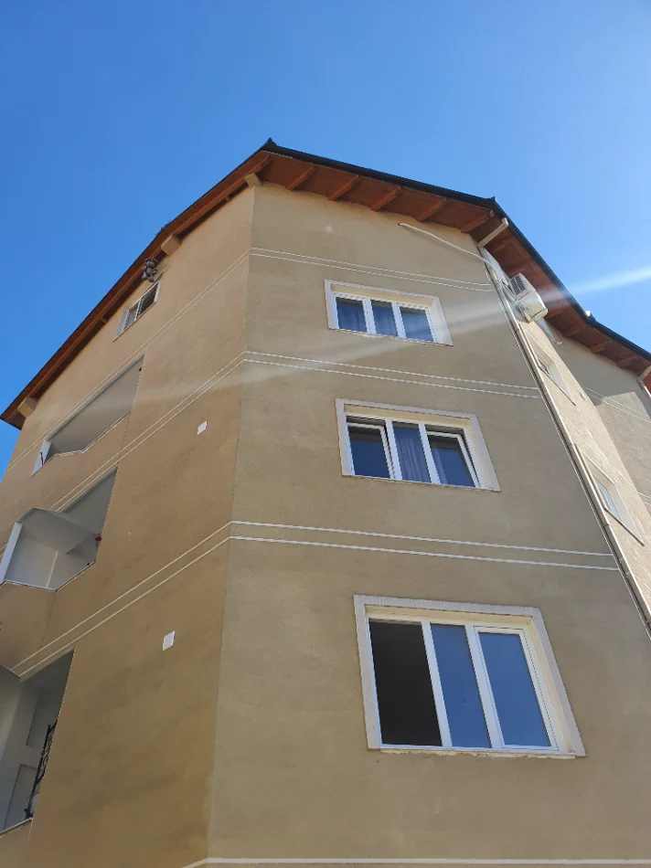 Tirane, Apartament High standart 2+1+Aneks+Ballkon Kati 4, 97 m² 450 € (Ernest Bushat)