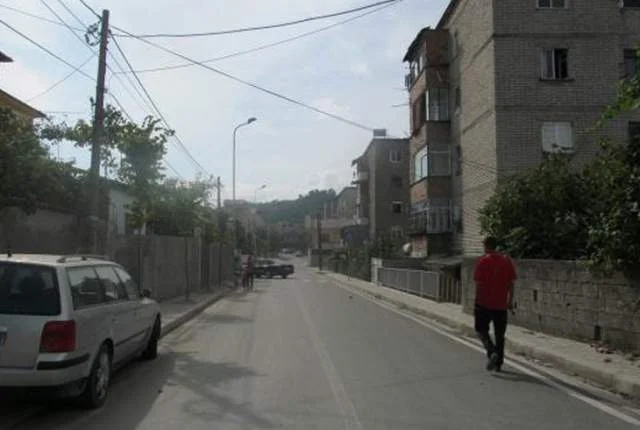 Tirane, Kamez, Shitet Apartament 75 m², 2+1, Kati 3, Cmimi Fillestar 4.200.000 Leke (