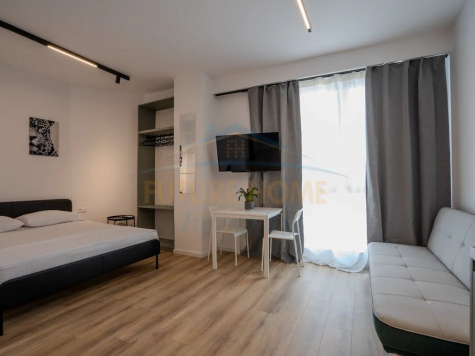 Tirane, Shitet Apartament 1+1  (I ndare ne 2 Garsoniere)   Kati 4, 74 m² 164.000 €    (Rruga Siri Kodra)
