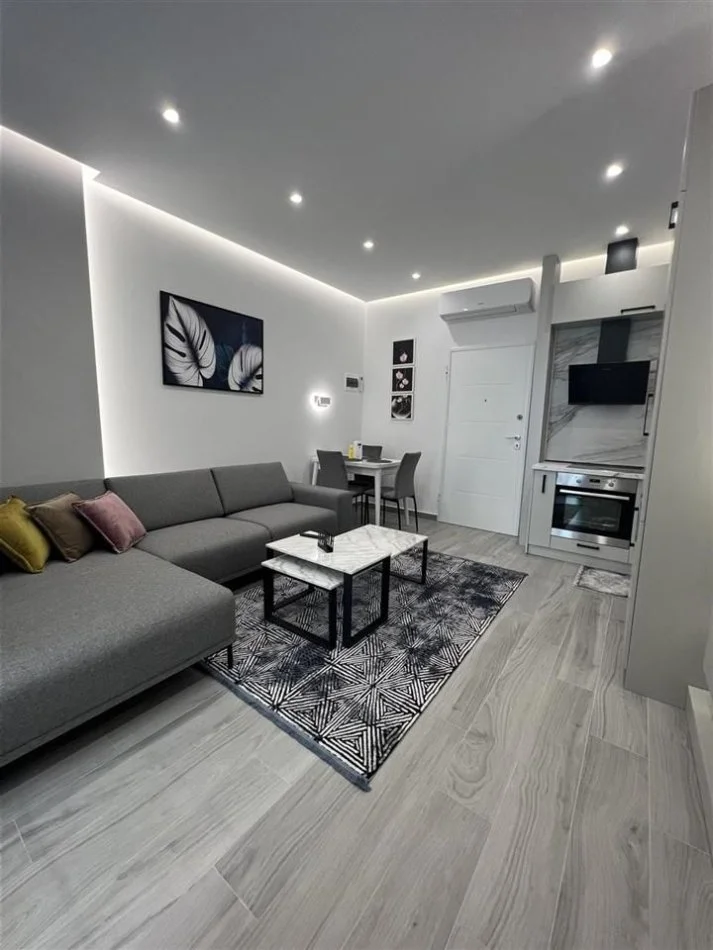 Tirane, apartament 1+1+Ballkon Kati 1, 36 m² 85.000 € (LAPRAKE)