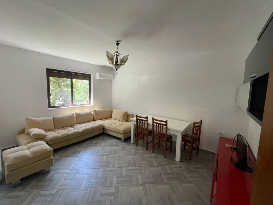 Tirane,  apartament 1+1 Kati 2, 59 m² 125.000 € (Rruga Irfan Tomini)