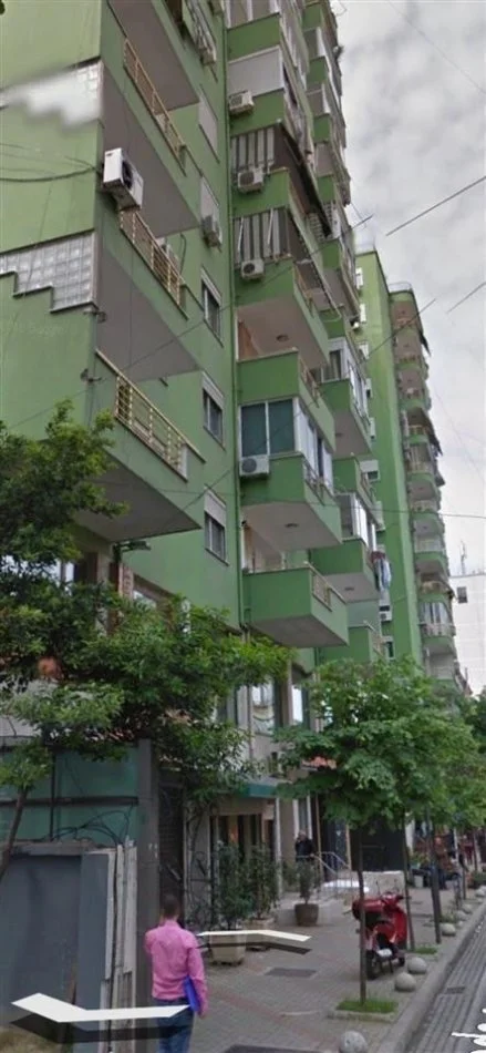 Tirane, apartament 3+1 Kati 2, 187 m² 470.000 € (BLLOK)