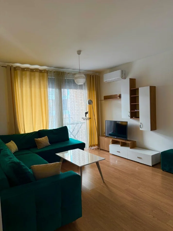 Tirane, jap me qera apartament 1+1 , 100 m² 800 € (DON BOSKO)