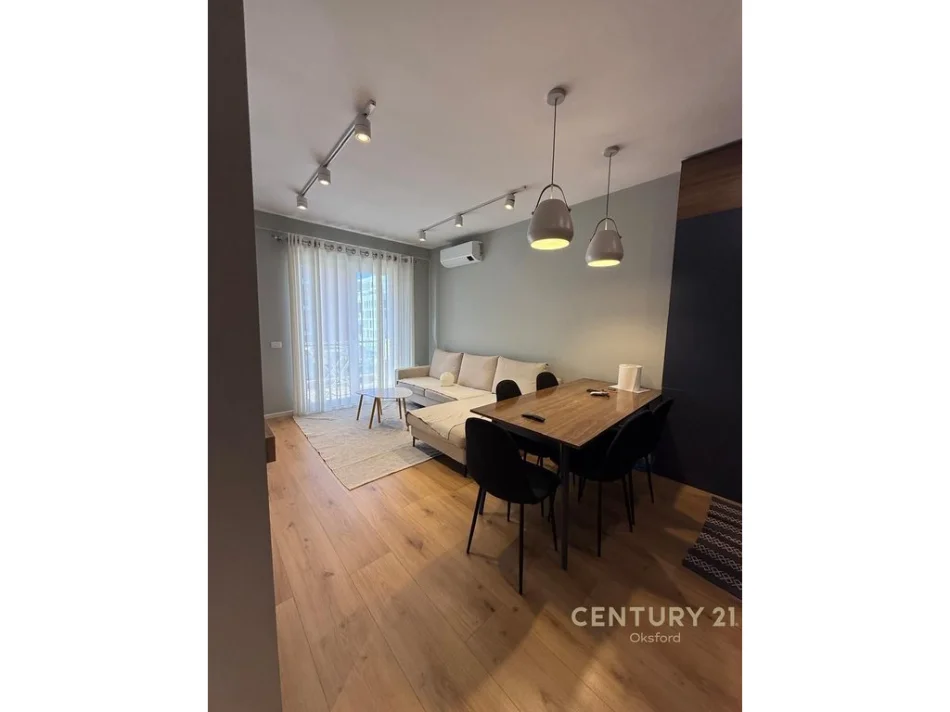 Tirane, jap me qera apartament 1+1+Aneks+Ballkon Kati 3, 65 m² 700 € (Sima com)