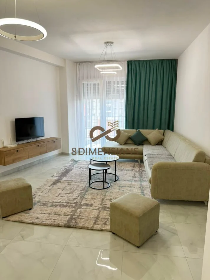 Tirane, jepet me qera 2+1 , 71 m²