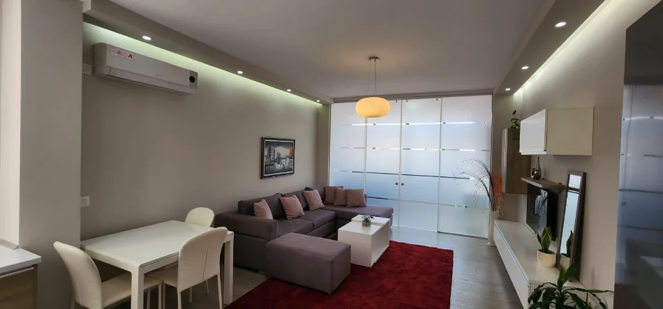 Tirane, jepet me qera Apartament 1+1+Ballkon Kati 3, 78 m²,Cmimi 75.000 Lekë te Reja (Rruga Islam Alla, Midis Myslym Shyri dhe Rrugës Kavajës, Tiranë)